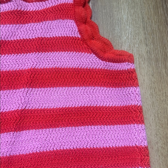 GAP Women’s 100% Cotton Red and Pink Striped Knit Tank Top Size Medium - Picture 7 of 8